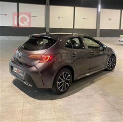 تويوتا كورولا هاتشباك